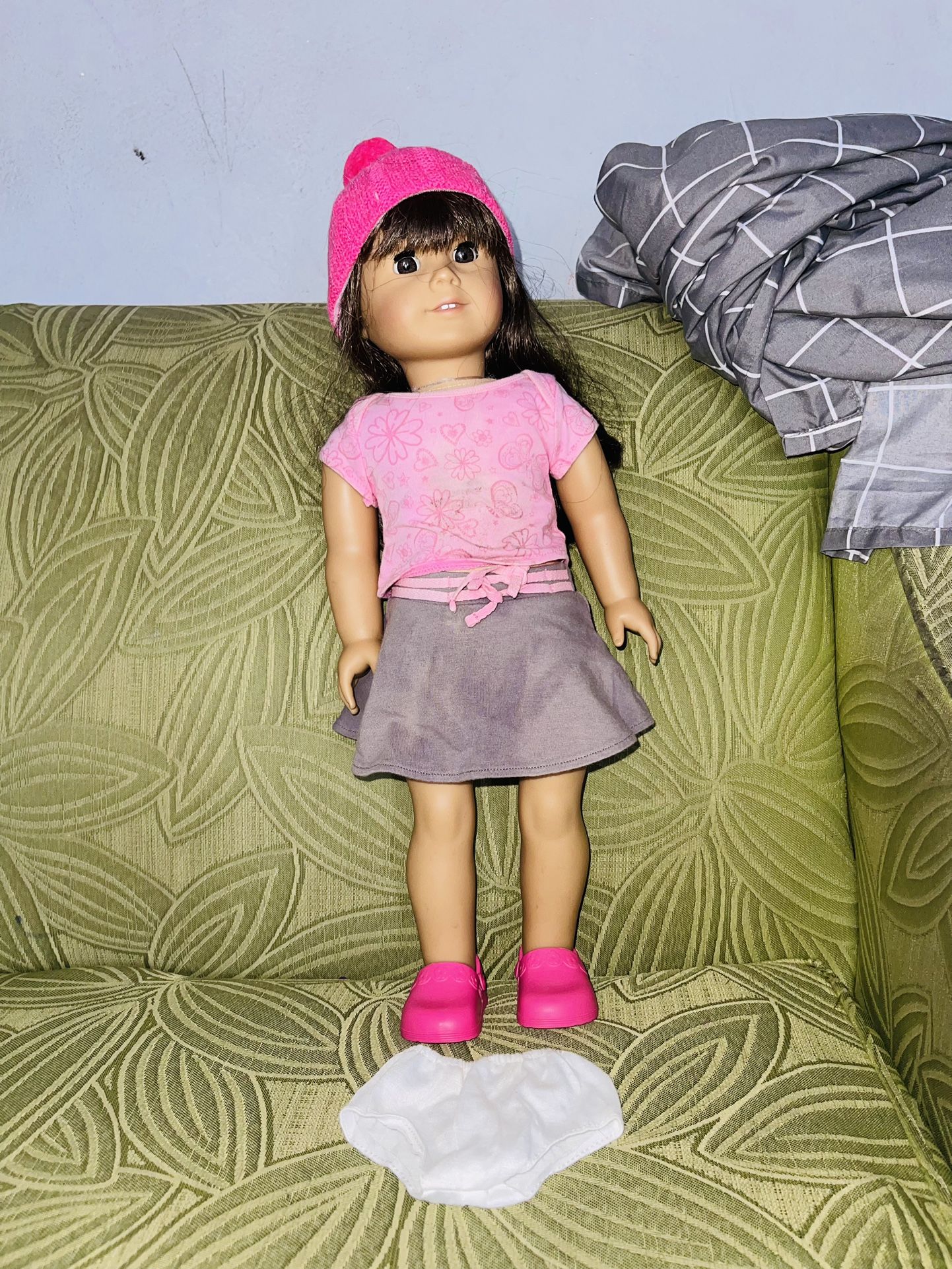 Truly Me American Girl Doll 18’ Doll With Original Clothing 