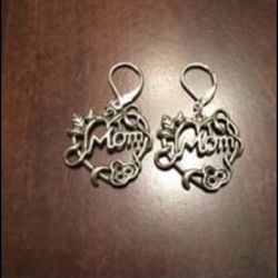 Mom And Grandma Gift! NEW Sterling Silver Dangle Earrings With Mom Heart Charms, Have Grandma Too