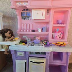 Play Kitchen 