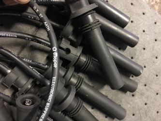Mopar ignition wire set.
