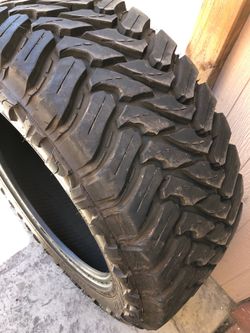 33x12.50R20 90%live I used only 2 months only one l have casi nueva only one casi nueva