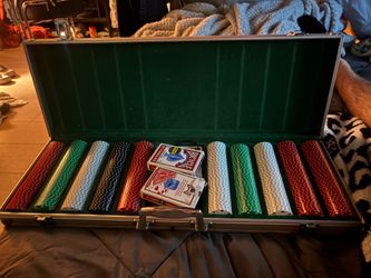 poker chip set with case