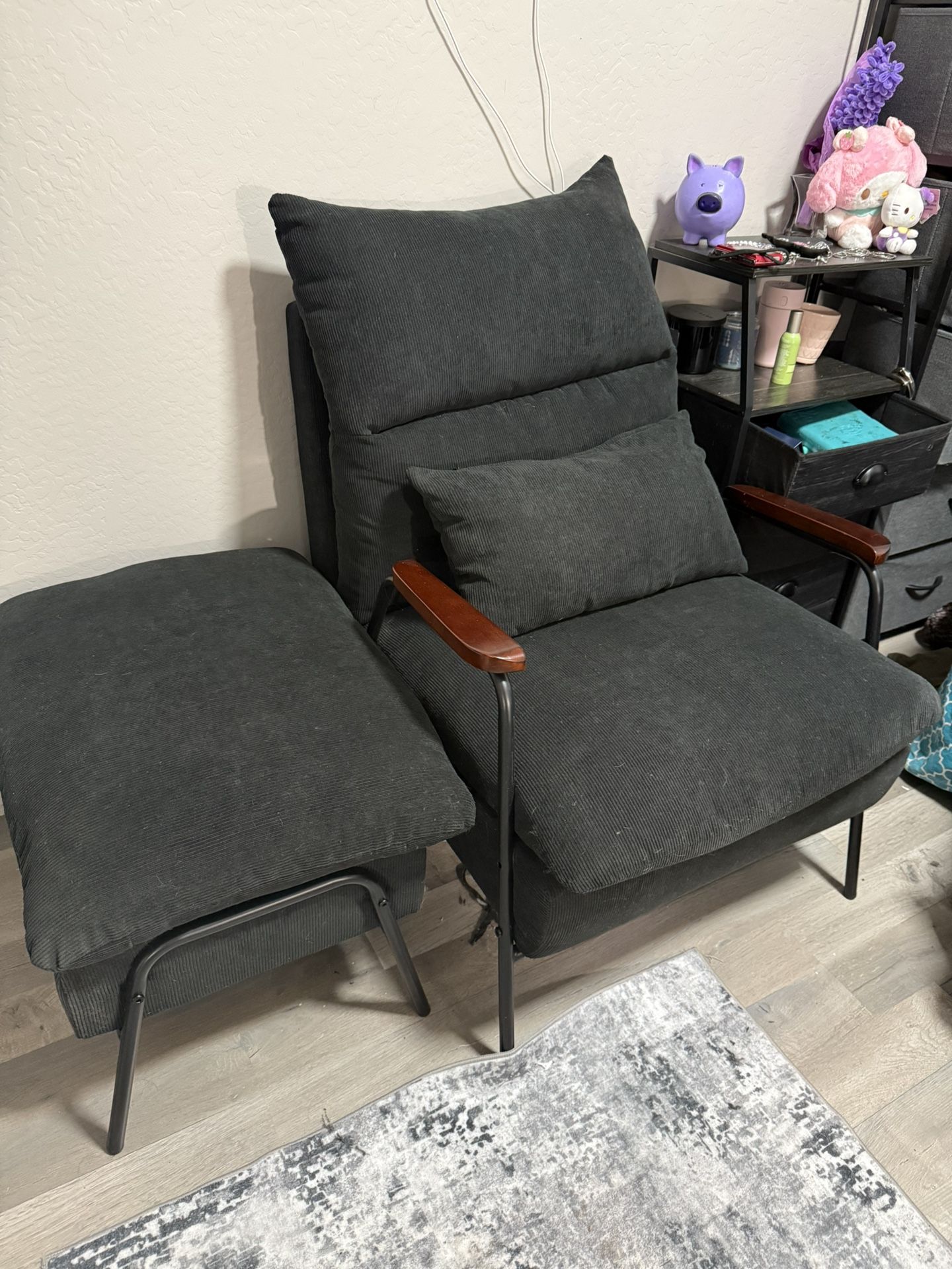 Accent Chair With Ottoman
