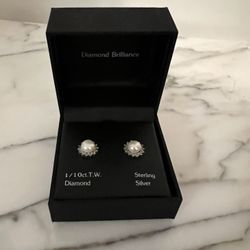 Sterling Silver Diamond Earings 