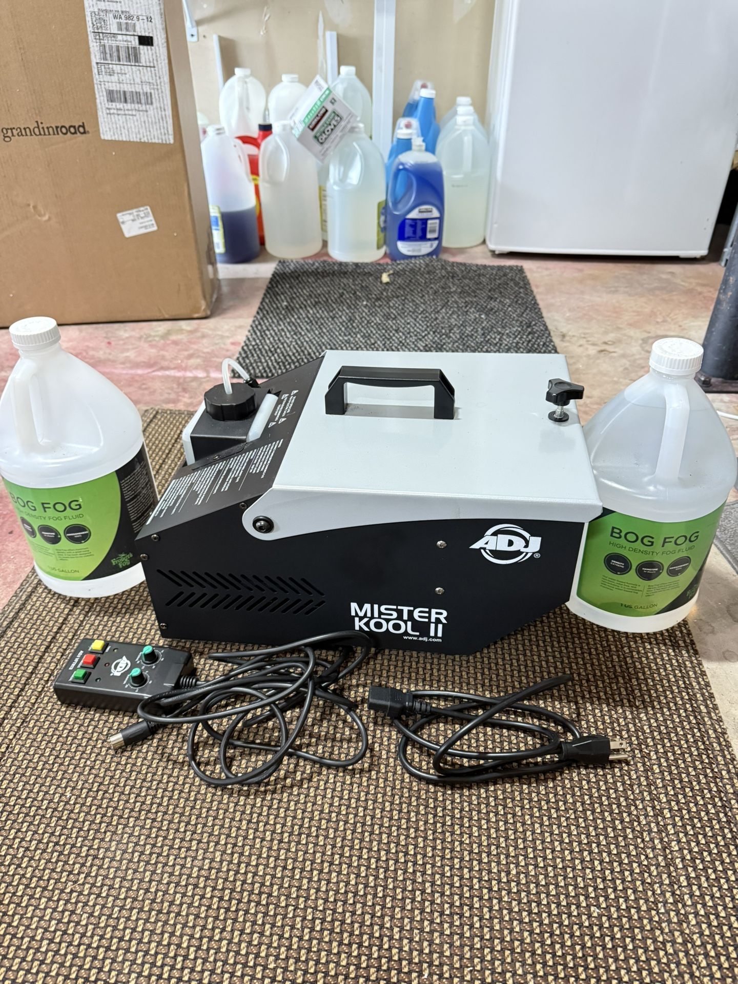 ADJ MISTER KOOL II Low Lying Fog Machine