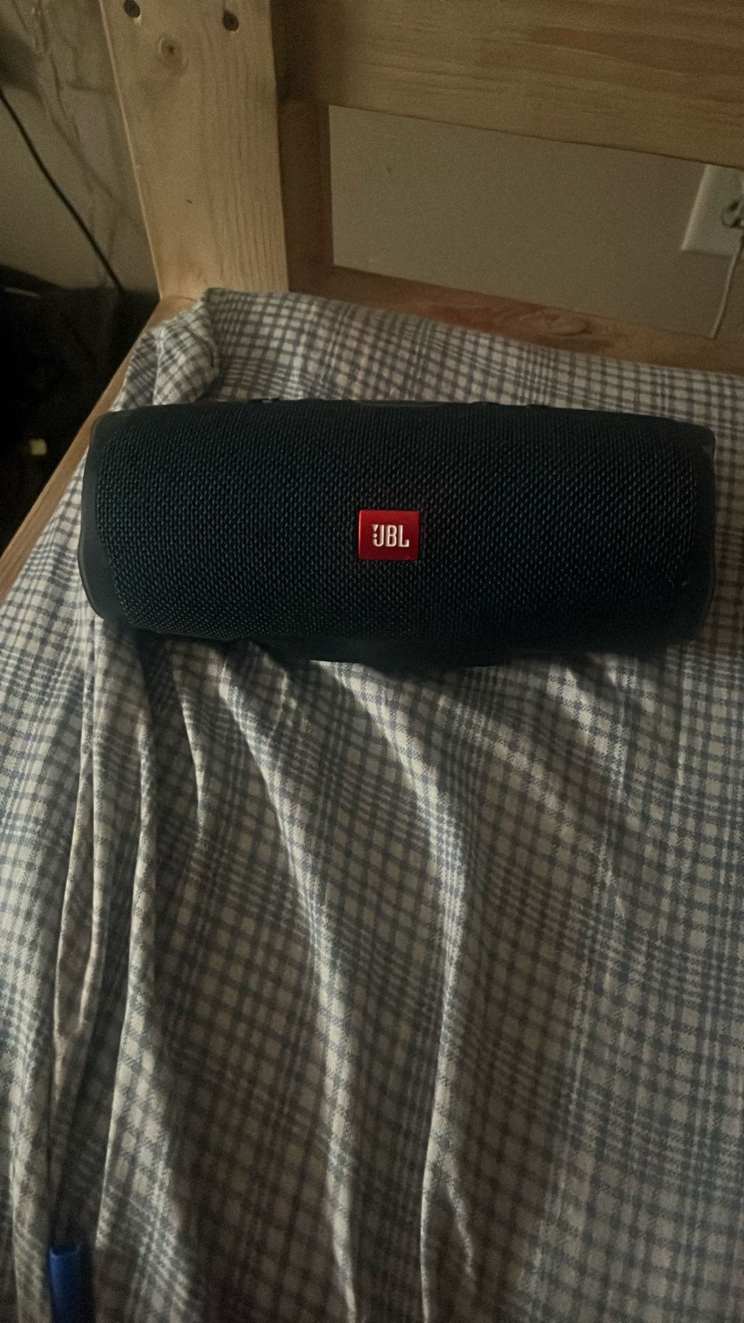 Jbl Charge 4 Bluetooth Speaker Brand New