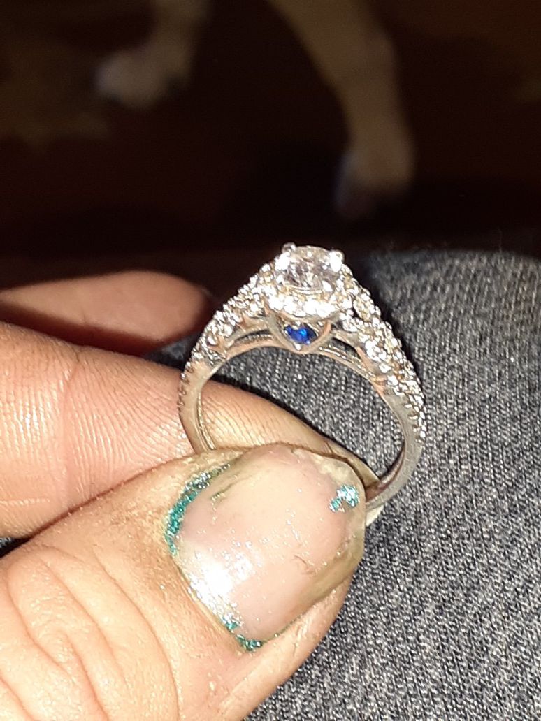 Sterling silver 925 Diamond ring