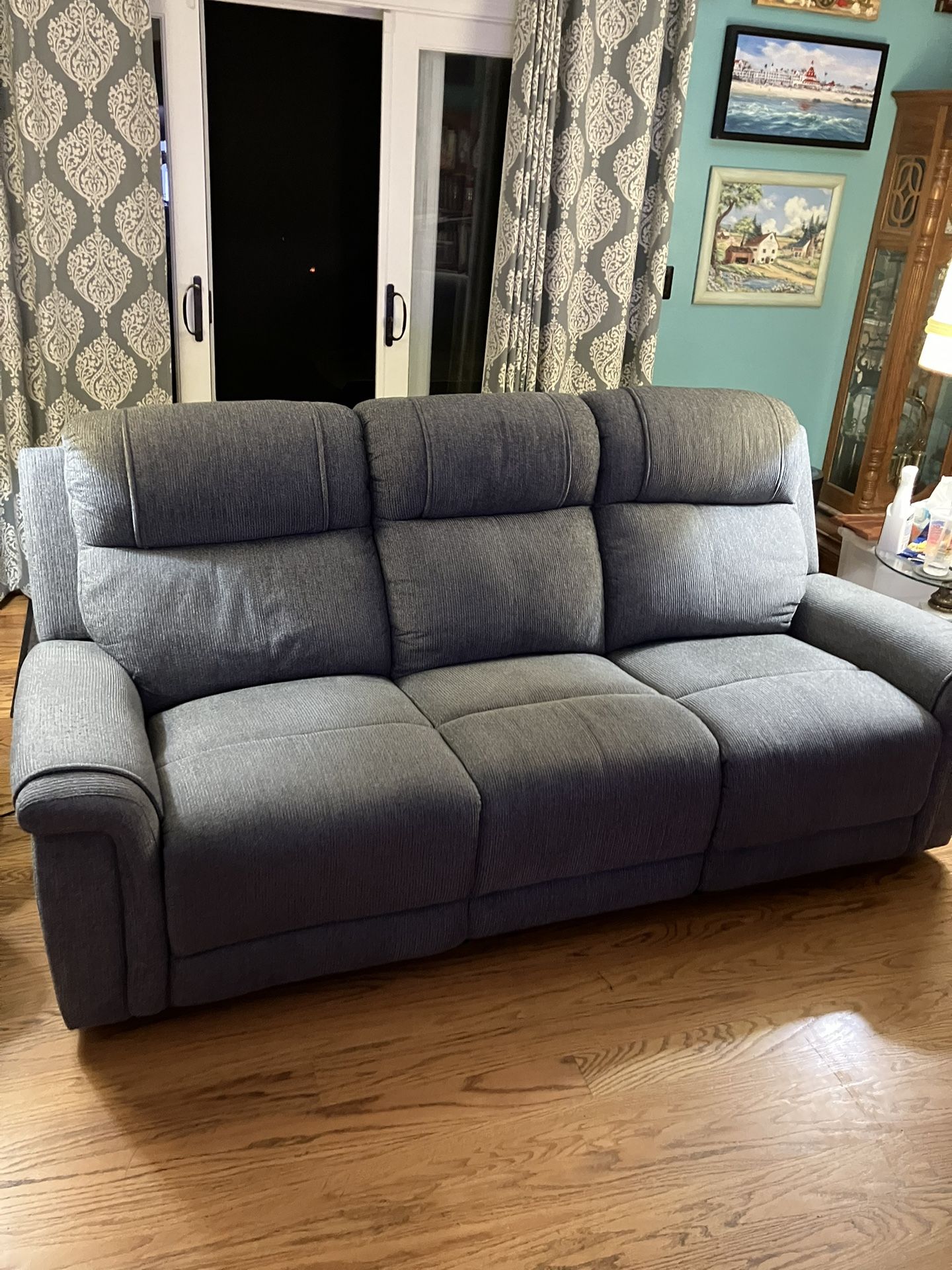 **PENDING PICK UP** FREE Couch