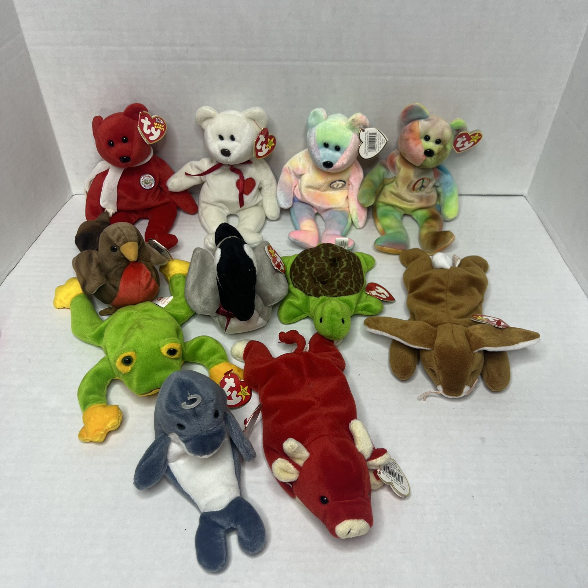 Huge Lot Of 27 Beenie Babies 1(contact info removed) Patti Legs Rare Collectible peace the bear.