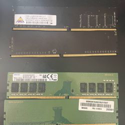 DDR4 U-Dimm 8GB RAM Sticks (x4)