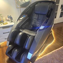 Massage Chair - Human Touch