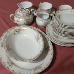 Fine China 4 Person Set