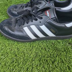 Adidas Mens Shoes Black White 9 .5 Samba Soccer Suede Leather Athletic 