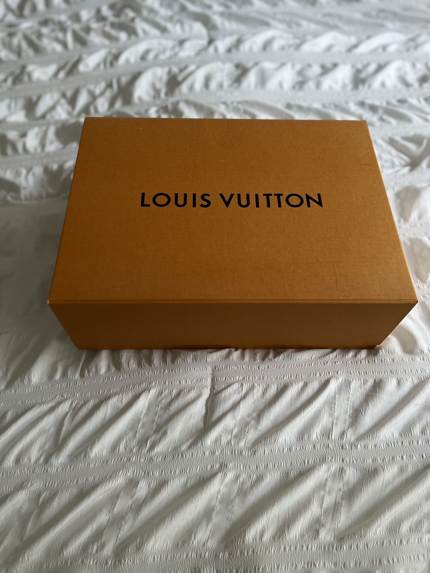 LOUIS VUITTON DREAM ON Mens Black LV Monogram Suede And Leather Sneakers  Size 12 **LIKE NEW for Sale in Hollywood, FL - OfferUp
