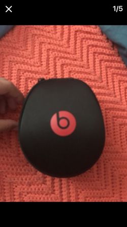 Dre Beats (damn near perfect condition)