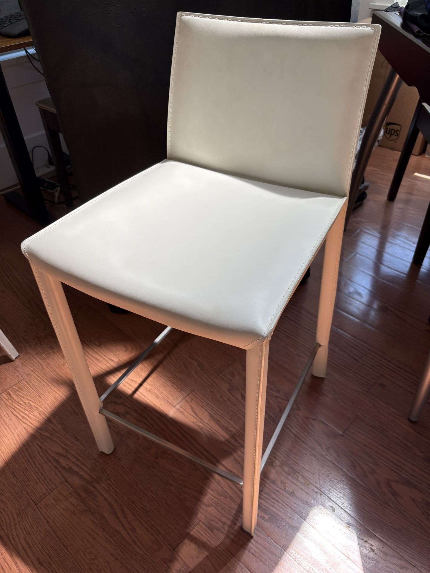 2 Modern White Bar Stools