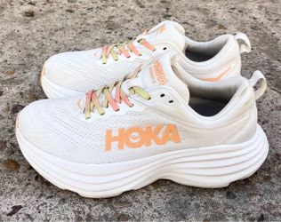 HOKA BONDI 8