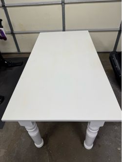 Free crafting table/desk