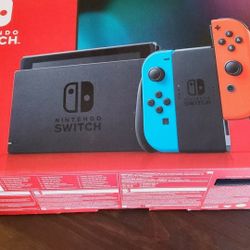 Nintendo Switch V2. Like New Excellent Condition 