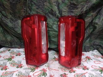 2023-26 Ford F-250 L&R Tail Light