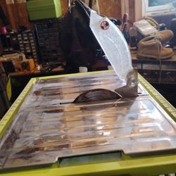 Wet /Dry Table Saw . Ryobi 