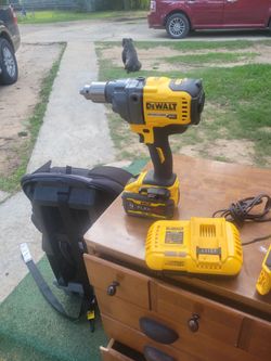 Dewalt
