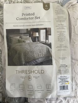 Printed Comforter Set