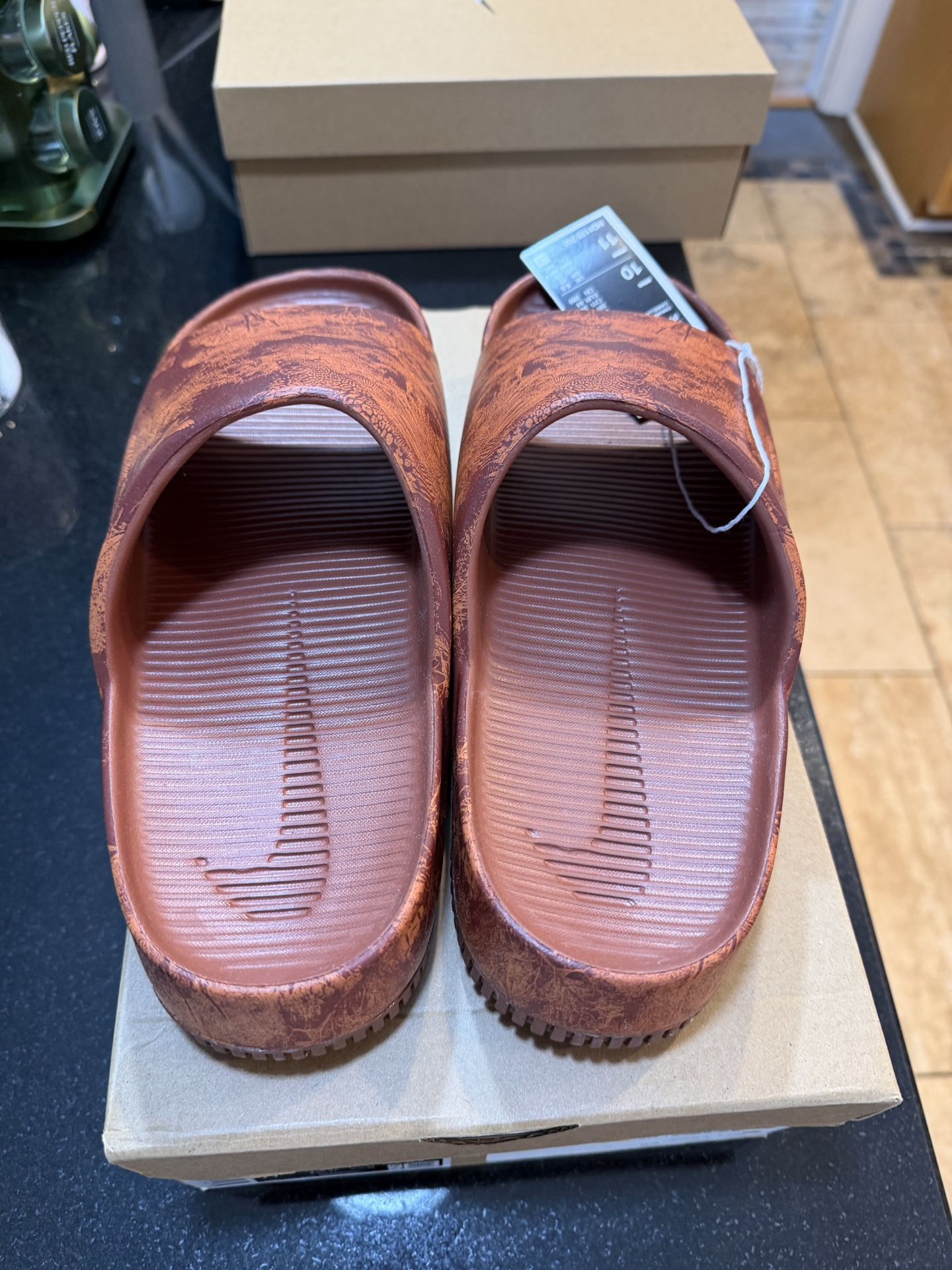 Nike Calm Printed Sport Slide. Brand New.