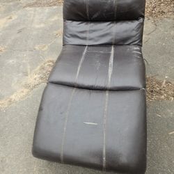 Leather Lounge Chair