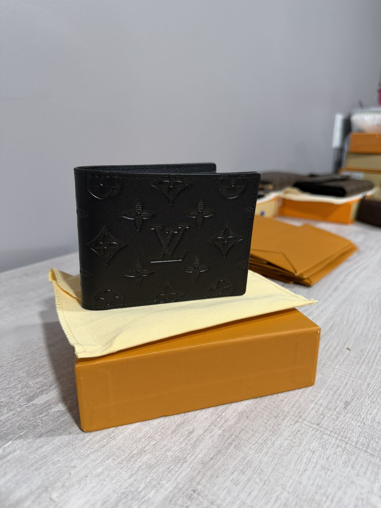 Black Louis Vuitton Monogram Men’s Wallet