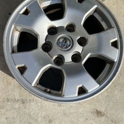 Rim / Toyota
