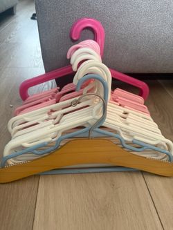 30 assorted kids plastic hangers