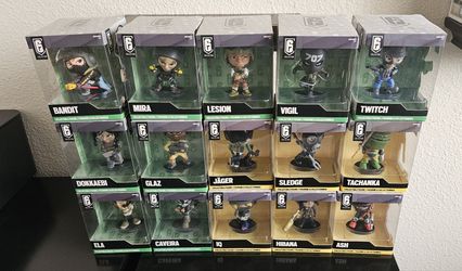 Ubisoft R6 Collection Collectible Figures