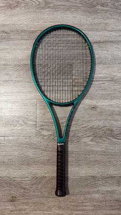 Wilson Blade Pro 98 V9 (18x20) | Gripsize 4 1/4 | Great Condition