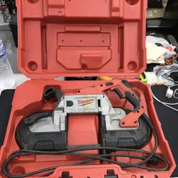 Milwaukee Bandsaw