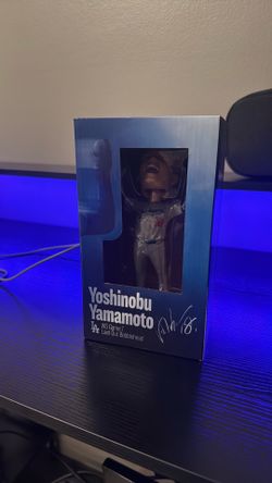 World series Game 7 Yoshinobu Yamamoto bobble head