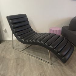 Chaise Lounge Chair Sofa - Black & Chrome