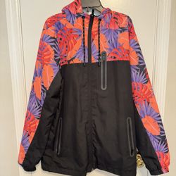 CSG Preowned Men's Jacket Windbreaker Zip Up Black Hoodie Pockets Size Small
