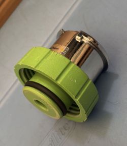 Snap-on Tools Cooling System Adaptor (Blue-Point®) (Green)