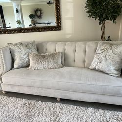 Rolled Arm Chesterfield Sofas