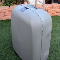 Luggage Large Hard Case With  Multi-directional double spinner wheels