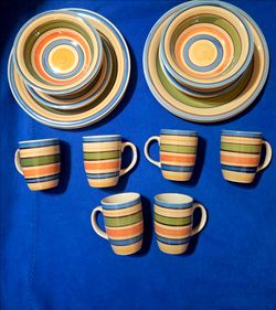 Vintage Mulberry Home Collection Portofino SWIRL RAINBOW 4 Piece Place Setting 4 piece place setting