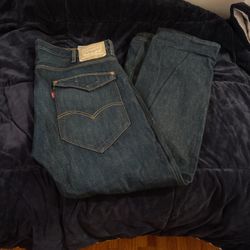 Men’s Levi stratus blue 514 42 x 32