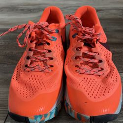 New Men’s Nike Trail Running Shoes-size 10