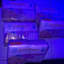 Honest Newborn Diapers
