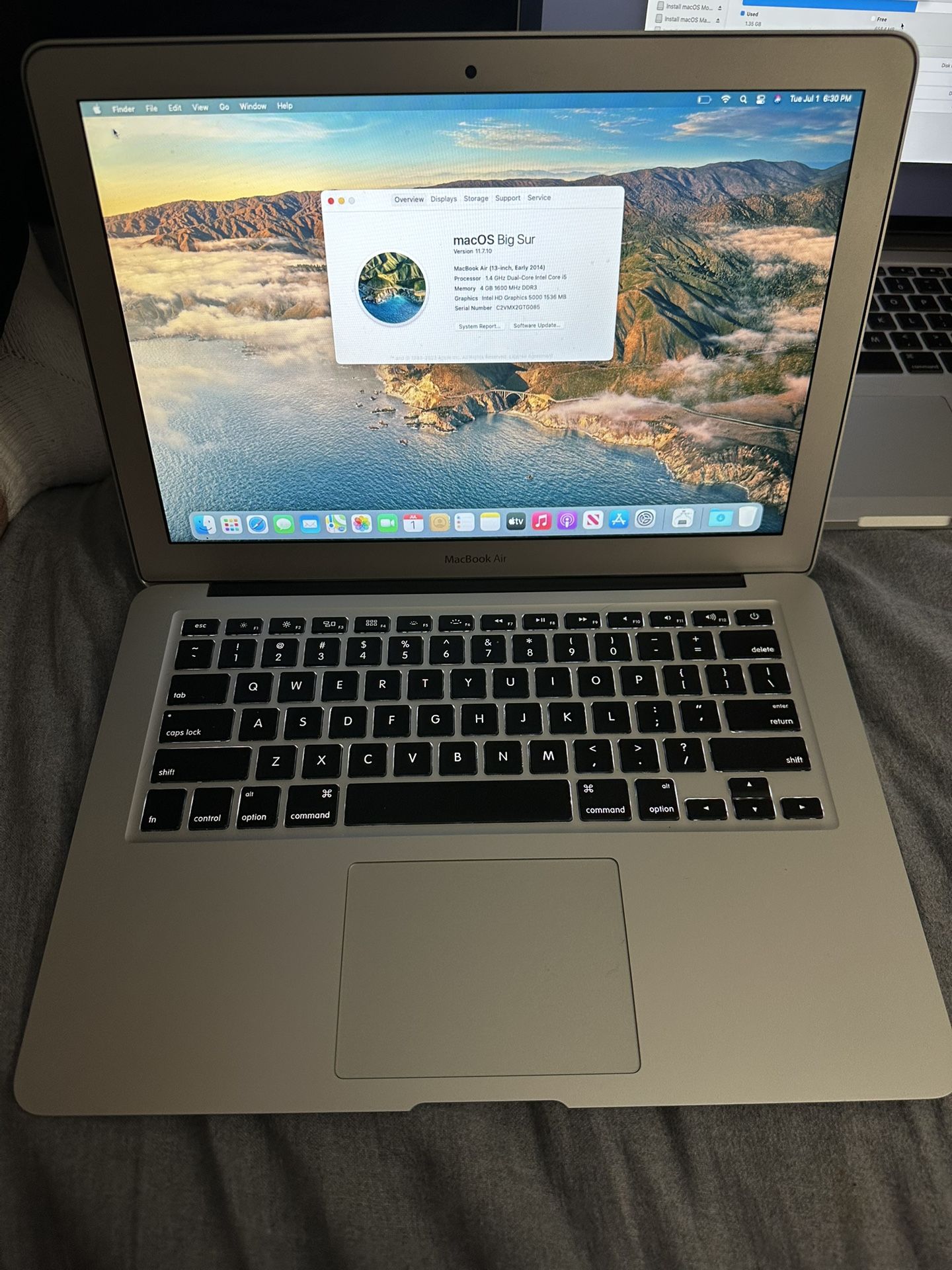 MacBook Air 2014 13inch I5 4gb ram 128ssd 