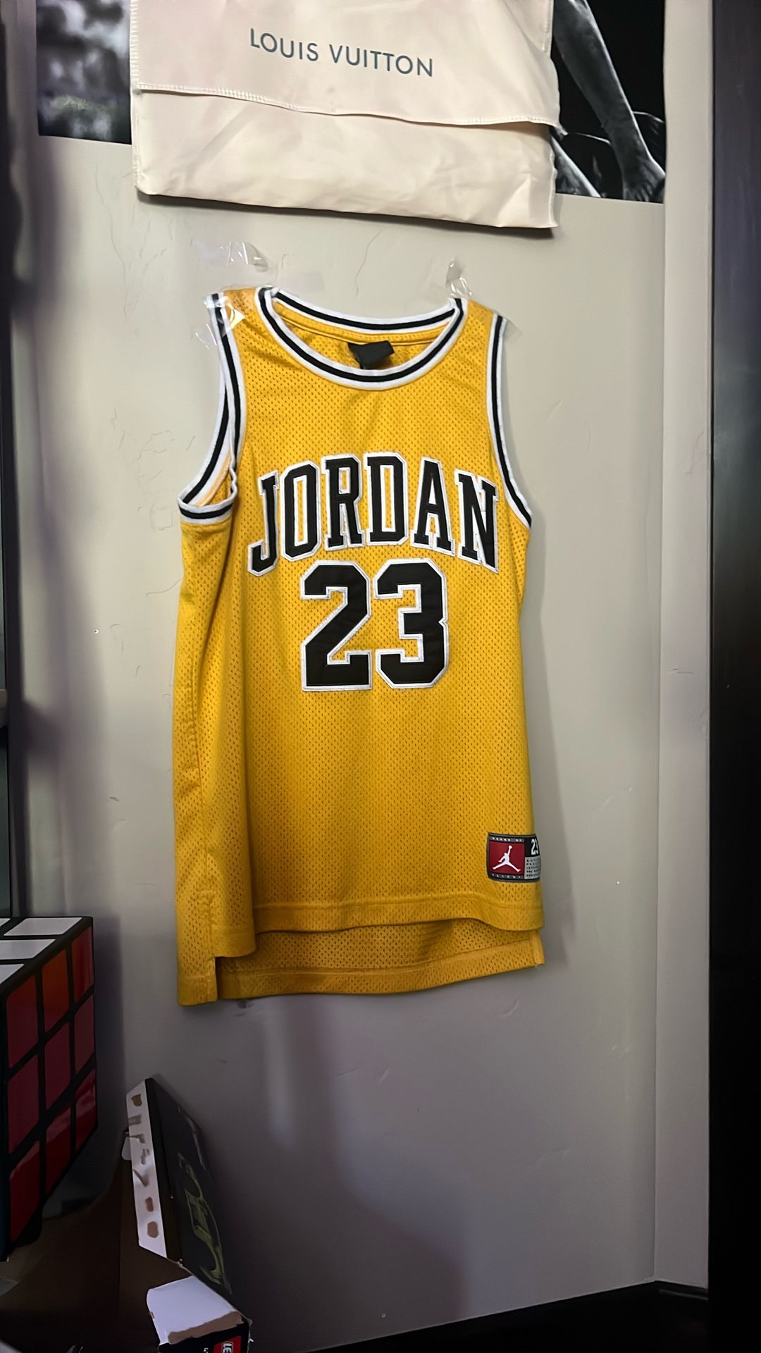 Jordan 23 jersey kids medium