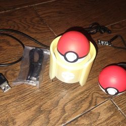 POKE BALL CHARGE STAND 