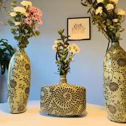 Unique Vase / Vase Set