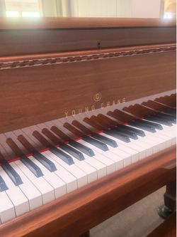 Young Chang Baby Grand Piano w/ Bench – Excellent Condition